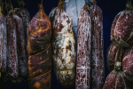Диетолог перечислила провоцирующие «болезнь королей» продукты