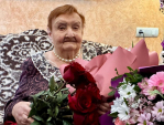 100 летнего ветерана Зою Коврову поздравили в Людинове