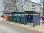 Современная площадка для мусора появилась на улице Суворова