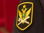 Приставы Боровского района вернули матери ребенка, которого похитил отец