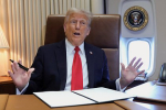 «Встанут у ноги хозяина и будут нежно помахивать хвостиком». Трамп обратил внимание на заявление Путина о судьбе Европы