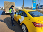 Лазейку для мигрантов-таксистов прикроют в этом году