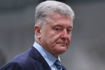 В Раде снова заблокировали трибуну из-за санкций против Порошенко