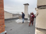Крыши Людинова осматривают для решения о капитальном ремонте