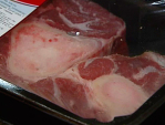Продукты неизвестного происхождения нашли в калужских магазинах известной сети