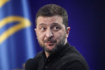 В МИД России сравнили частоту смены позиций и зеленых маек Зеленским
