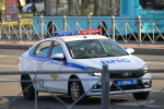 В Петербурге неизвестные выбросили из автомобиля двух мужчин