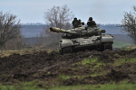 Российский военный заявил об ударах ВСУ по домам из танка в Курской области