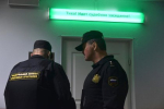 Пятерых участников беспорядков в российском аэропорту осудили на длительные сроки