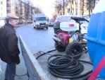 Остановочные павильоны в Калуге помогает мыть Посейдон