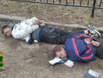 Молодых людей, укравших у прохожей сумку в Калуге, разыскали по горячим следам