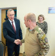 Владислав Шапша встретился в Сухиничах с бойцами СВО