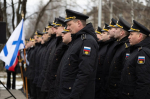 Владислав Шапша поздравил моряков-подводников с профессиональным праздником