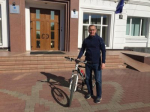 Владислав Шапша протестирует маршрут «Велоботинок Циолковского» на велосипеде