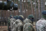 Минобороны Украины предложило молодым парням уйти на фронт ради 15 тысяч чизбургеров