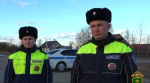 В Калуге инспекторы ДПС защитили женщину с ребенком от агрессивной собаки