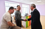 Владислав Шапша посетил будущий детский сад в военном городке под Боровском