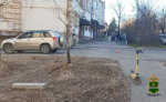В Калуге 11-летний мальчик на электросамокате попал под машину