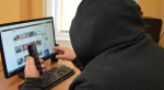 Полиция предупреждает калужан об опасности передачи незнакомцам своих личных данных