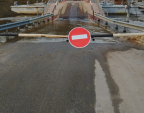 В Калужской области развели мост через Оку
