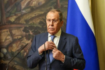 Лавров призвал не читать заявления украинских властей на ночь