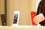 Apple    iPhone  