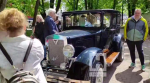 Ретроавтомобиль показали калужанам