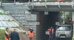 В Обнинске разыскивают водителя грузовика, повредившего тоннель и ж/д полотно на Южном въезде