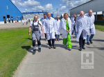 Губернатор Владислав Шапша с Оксаной Лут посетили «Оптинские просторы»