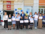 В Спас-Деменске на линейке последнего звонка чествовали призеров областного конкурса «Наша победа!»