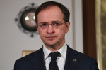«Он умнее всей украинской делегации». В России объяснили, почему Киев не хочет видеть Мединского на переговорах