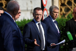 Мединский анонсировал одностороннюю передачу Киеву тел украинских солдат