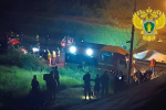 Обрушившийся под Брянском мост перевернул и разорвал один из вагонов поезда