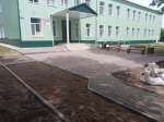 В сельской школе Людиновского района обустроили школьный двор