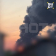 Опубликовано видео сильного пожара на окраине Энгельса после атаки БПЛА