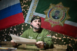 Алаудинов ответил «полку с автоматами» после требования проверить его слова о священнике
