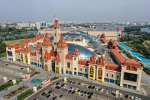 Стало известно о падении ребенка с трехметровой высоты в «Острове мечты» в Москве