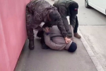 Задержание топ-менеджера филиала Россельхозбанка попало на видео