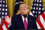 Трамп заявил о звонках ему от представителей Ирана после ударов Израиля
