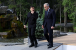     G7