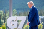 В Германии прокомментировали досрочный отъезд Трампа с саммита G7