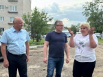 Дмитрий Денисов проверил ход ремонта дворовых проездов