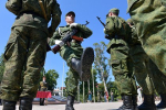 Информация о принуждении школьников к поступлению в военные вузы оказалась фейком