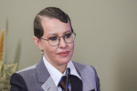 Внешний вид Собчак оценили в сети со словами «пугало огородное» из-за одной детали