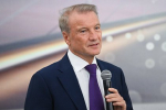 Глава Сбербанка назвал текущий курс рубля далеким от равновесия