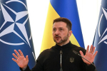 Зеленский отложил решение о поездке на саммит НАТО из-за неуверенности