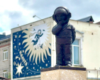 В Калуге установили космонавтика-шахматиста