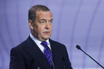 Медведев назвал «напичканный оружием и радужными фриками» Евросоюз прямой угрозой России