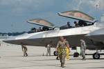   F-22     
