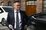 Мединский заявил о желании поговорить с генсеком НАТО об истории